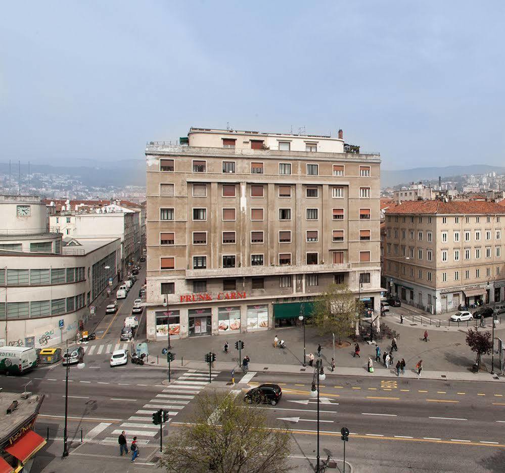 Zenzero & Cannella Boutique Rooms Trieste Exterior foto